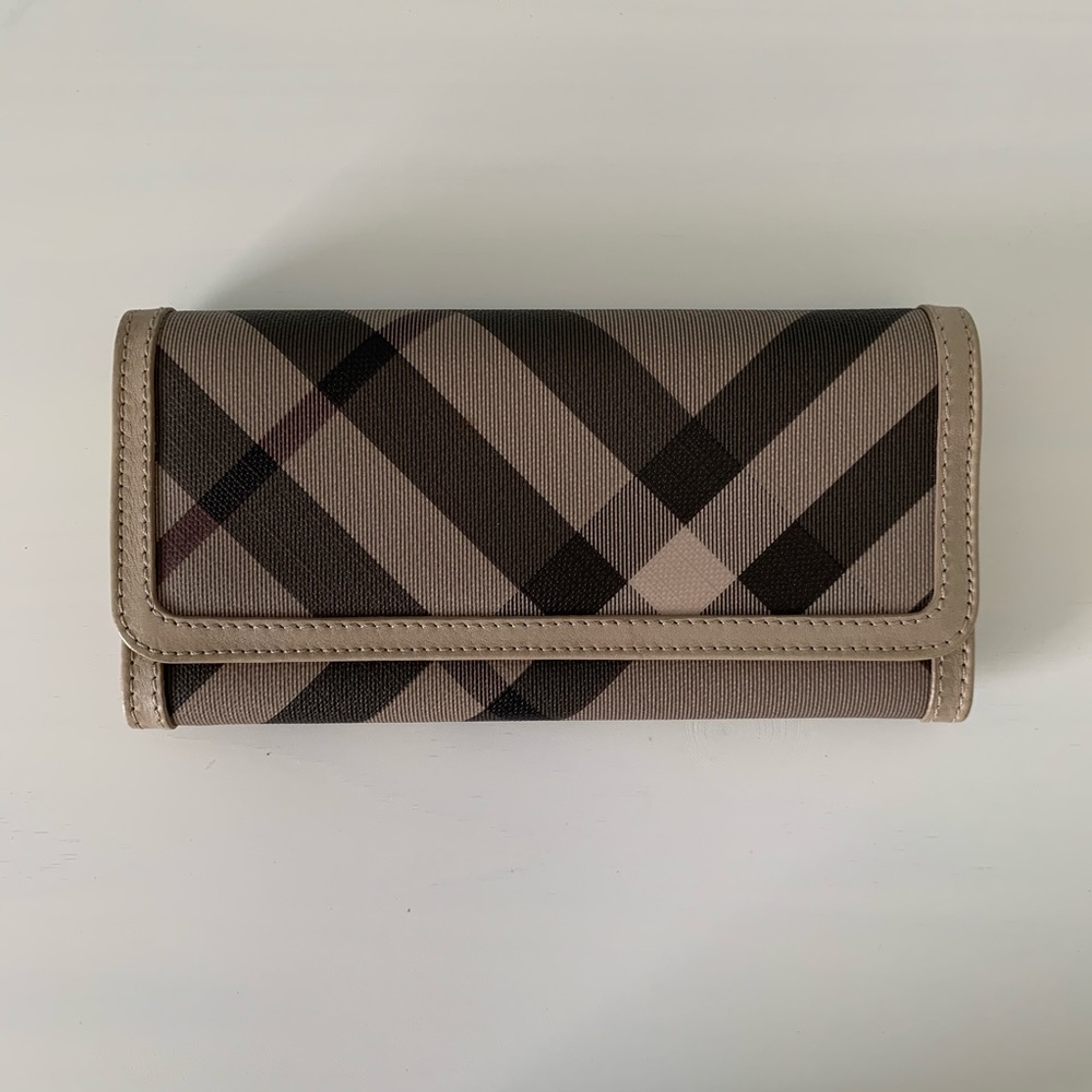 BURBERRY Penrose Smoke Check Flap Wallet